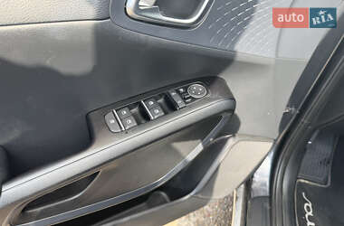 Внедорожник / Кроссовер Kia Soul EV 2022 в 
