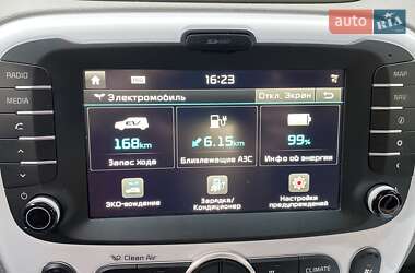 Внедорожник / Кроссовер Kia Soul EV 2015 в Киеве
