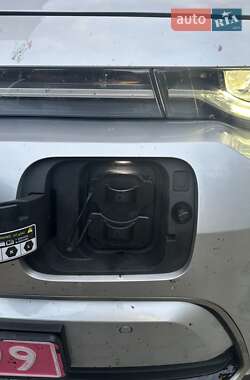 Внедорожник / Кроссовер Kia Soul EV 2021 в 