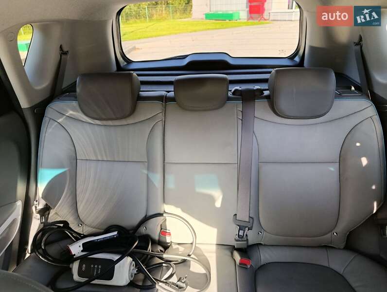 Внедорожник / Кроссовер Kia Soul EV 2015 в Ковеле
