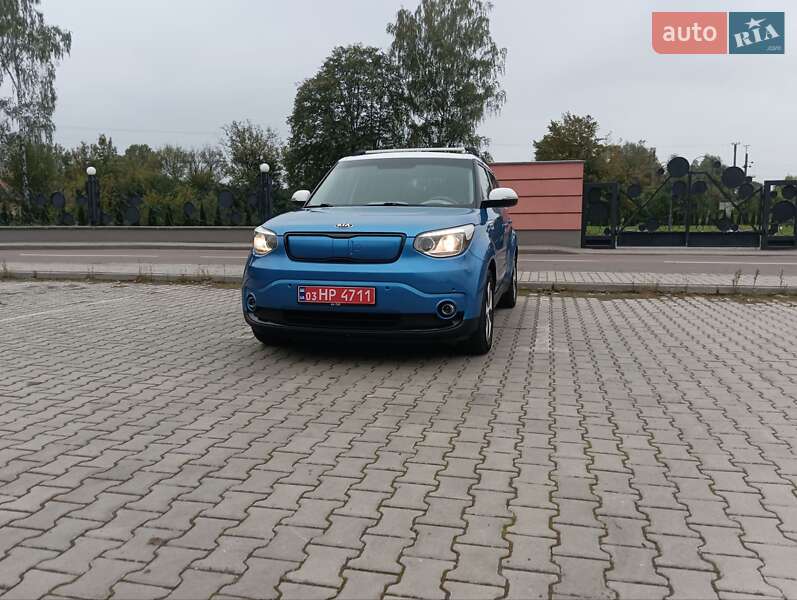 Внедорожник / Кроссовер Kia Soul EV 2016 в Дрогобыче