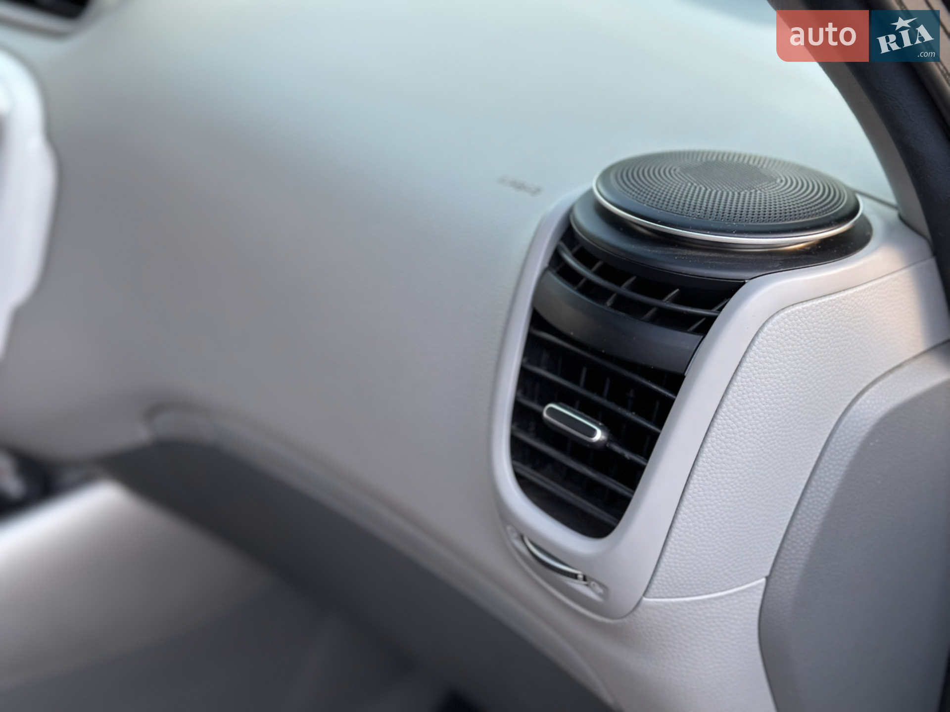 2017 Kia Soul EV - мініатюра 18
