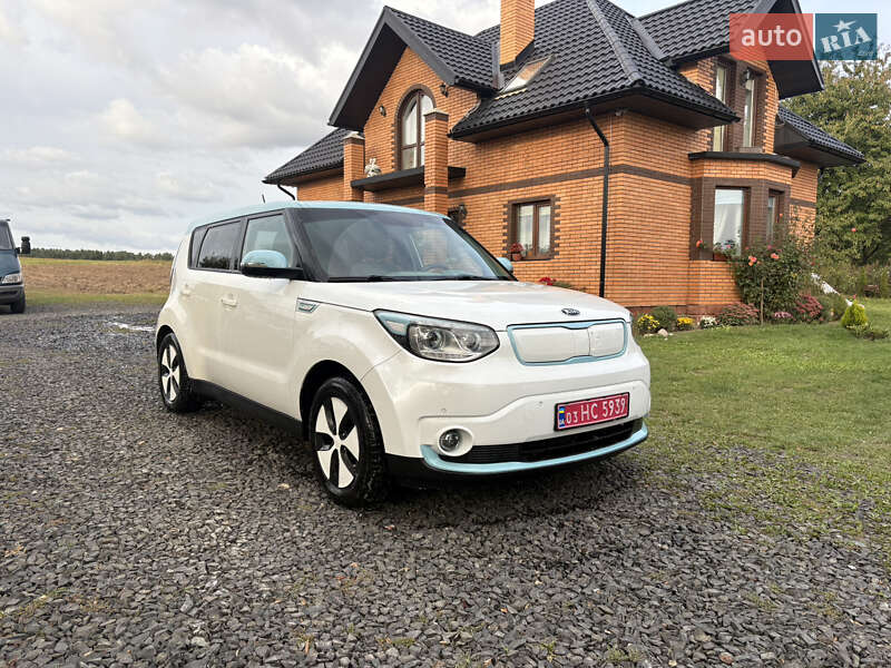 Kia Soul EV 2015