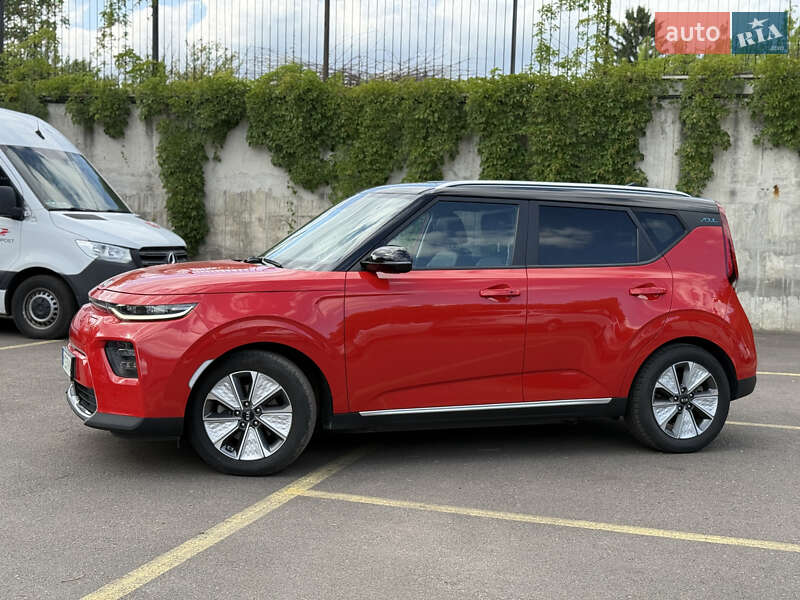 Позашляховик / Кросовер Kia Soul EV 2020 в Рівному