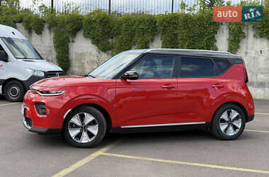 Внедорожник / Кроссовер Kia Soul EV 2020 в 