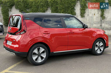 Внедорожник / Кроссовер Kia Soul EV 2020 в 