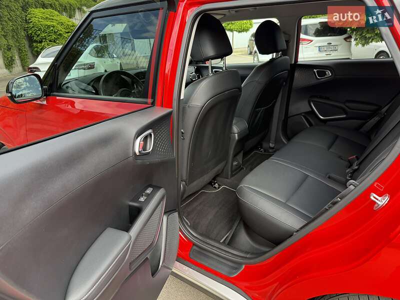 Позашляховик / Кросовер Kia Soul EV 2020 в Рівному