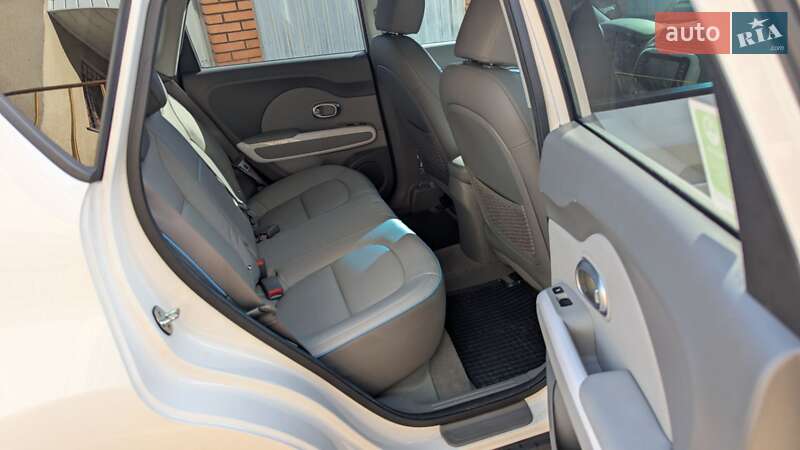 Внедорожник / Кроссовер Kia Soul EV 2018 в Киеве фото 17 Внедорожник / Кроссовер Kia Soul EV 2018 в Киеве