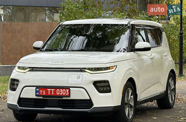 Позашляховик / Кросовер Kia Soul EV 2022 в  фото 3 Позашляховик / Кросовер Kia Soul EV 2022 в