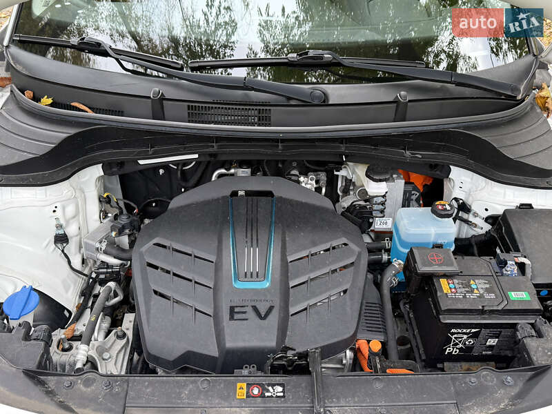 Позашляховик / Кросовер Kia Soul EV 2022 в Києві фото 17 Позашляховик / Кросовер Kia Soul EV 2022 в Києві