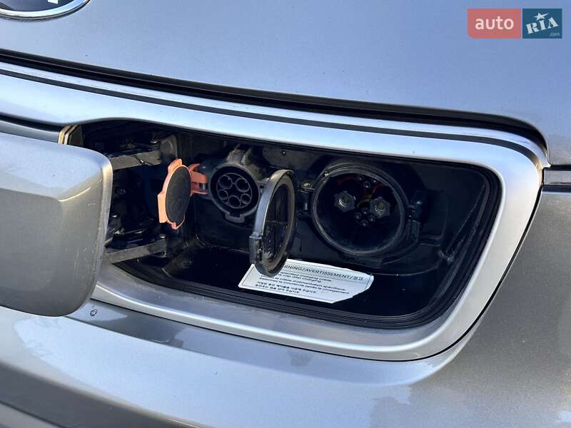 Внедорожник / Кроссовер Kia Soul EV 2015 в Луцке фото 13 Внедорожник / Кроссовер Kia Soul EV 2015 в Луцке