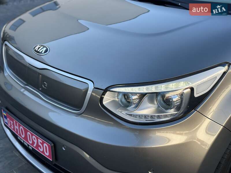 Внедорожник / Кроссовер Kia Soul EV 2015 в Луцке фото 22 Внедорожник / Кроссовер Kia Soul EV 2015 в Луцке