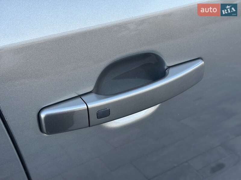 Внедорожник / Кроссовер Kia Soul EV 2015 в Луцке фото 27 Внедорожник / Кроссовер Kia Soul EV 2015 в Луцке