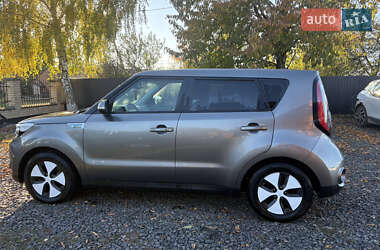 Внедорожник / Кроссовер Kia Soul EV 2016 в 