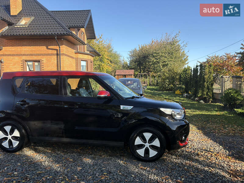 Позашляховик / Кросовер Kia Soul EV 2015 в Луцьку фото 3 Позашляховик / Кросовер Kia Soul EV 2015 в Луцьку