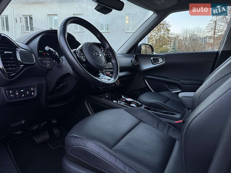 Внедорожник / Кроссовер Kia Soul EV 2020 в Луцке фото 16 Внедорожник / Кроссовер Kia Soul EV 2020 в Луцке