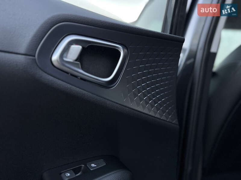 Внедорожник / Кроссовер Kia Soul EV 2020 в Луцке фото 27 Внедорожник / Кроссовер Kia Soul EV 2020 в Луцке