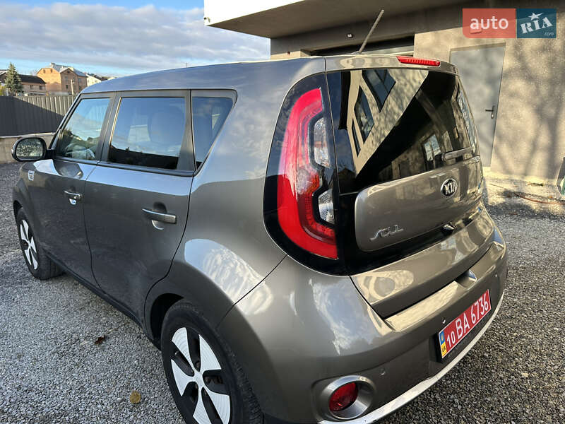 Внедорожник / Кроссовер Kia Soul EV 2017 в Тернополе фото 4 Внедорожник / Кроссовер Kia Soul EV 2017 в Тернополе