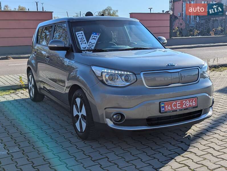 Позашляховик / Кросовер Kia Soul EV 2015 в Дрогобичі