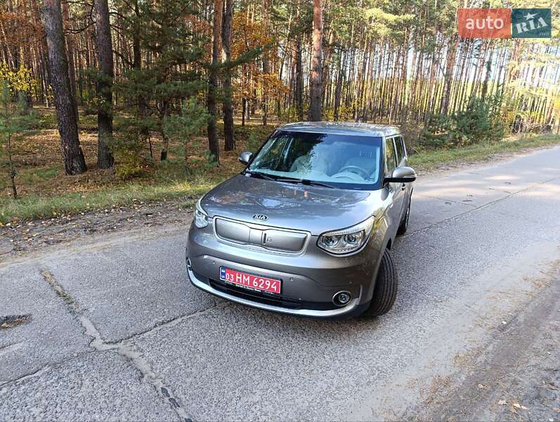 Внедорожник / Кроссовер Kia Soul EV 2015 в Остроге фото 6 Внедорожник / Кроссовер Kia Soul EV 2015 в Остроге