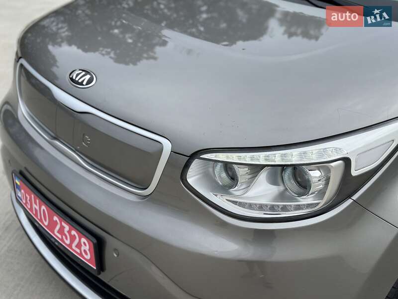 Внедорожник / Кроссовер Kia Soul EV 2016 в Луцке фото 19 Внедорожник / Кроссовер Kia Soul EV 2016 в Луцке