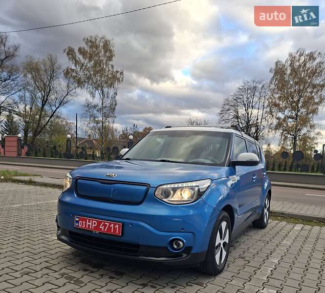 Внедорожник / Кроссовер Kia Soul EV 2016 в Дрогобыче фото 13 Внедорожник / Кроссовер Kia Soul EV 2016 в Дрогобыче