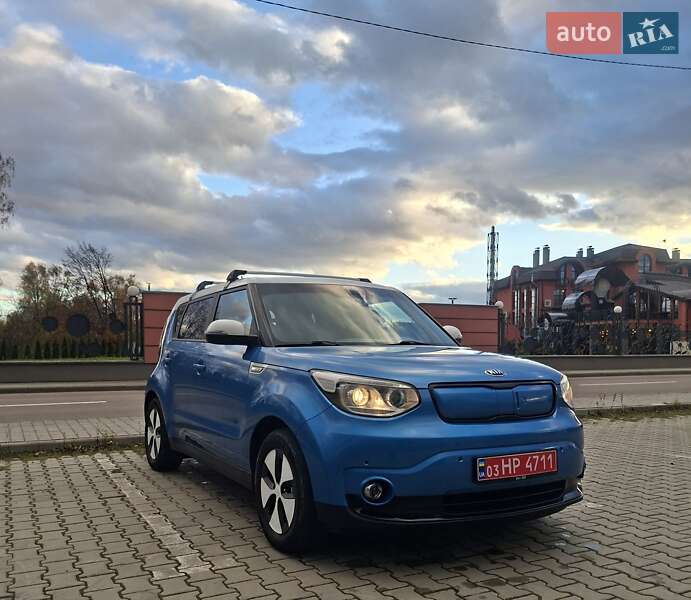 Внедорожник / Кроссовер Kia Soul EV 2016 в Дрогобыче фото 26 Внедорожник / Кроссовер Kia Soul EV 2016 в Дрогобыче
