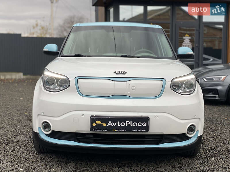 Позашляховик / Кросовер Kia Soul EV 2016 в Луцьку