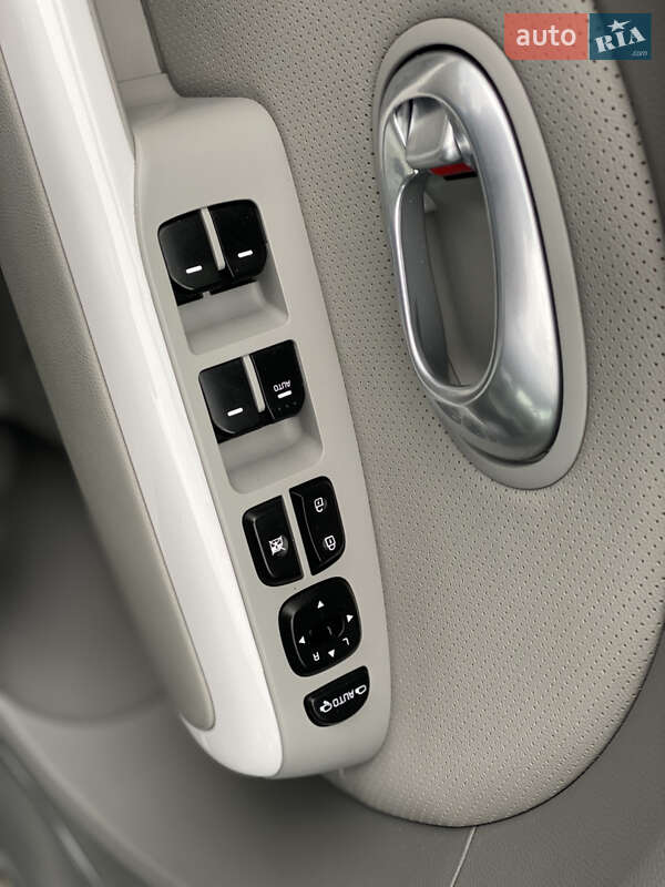 Позашляховик / Кросовер Kia Soul EV 2016 в Луцьку