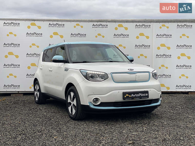 Позашляховик / Кросовер Kia Soul EV 2016 в Луцьку