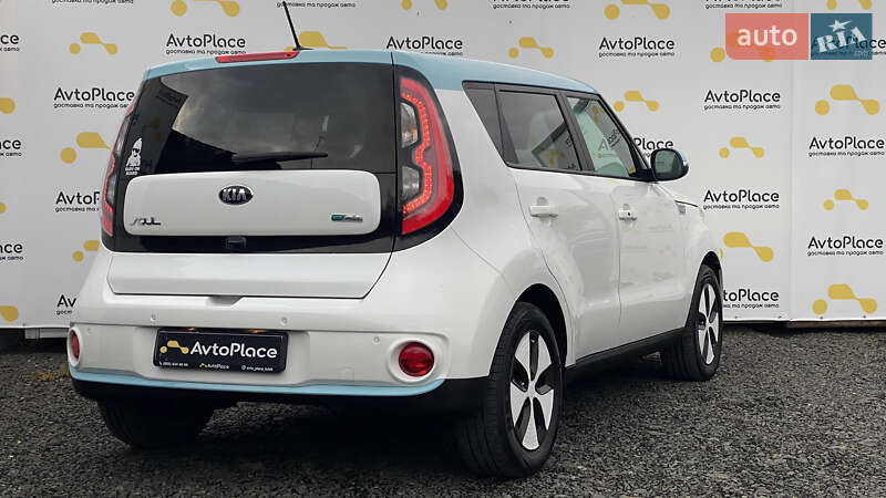 Позашляховик / Кросовер Kia Soul EV 2016 в Луцьку