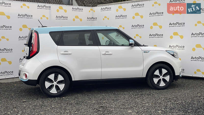Позашляховик / Кросовер Kia Soul EV 2016 в Луцьку