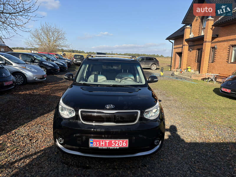 Внедорожник / Кроссовер Kia Soul EV 2016 в Луцке