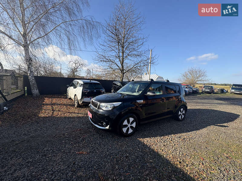 Внедорожник / Кроссовер Kia Soul EV 2016 в Луцке