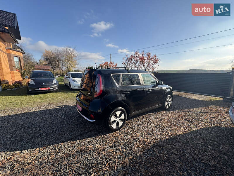 Внедорожник / Кроссовер Kia Soul EV 2016 в Луцке