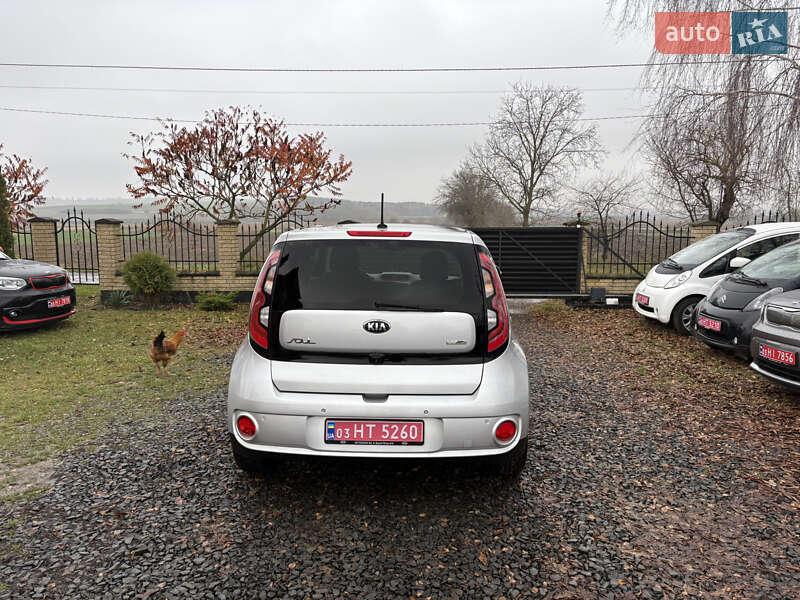 Внедорожник / Кроссовер Kia Soul EV 2016 в Луцке фото 15 Внедорожник / Кроссовер Kia Soul EV 2016 в Луцке