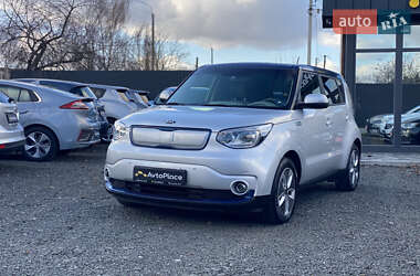 Внедорожник / Кроссовер Kia Soul EV 2017 в Луцке