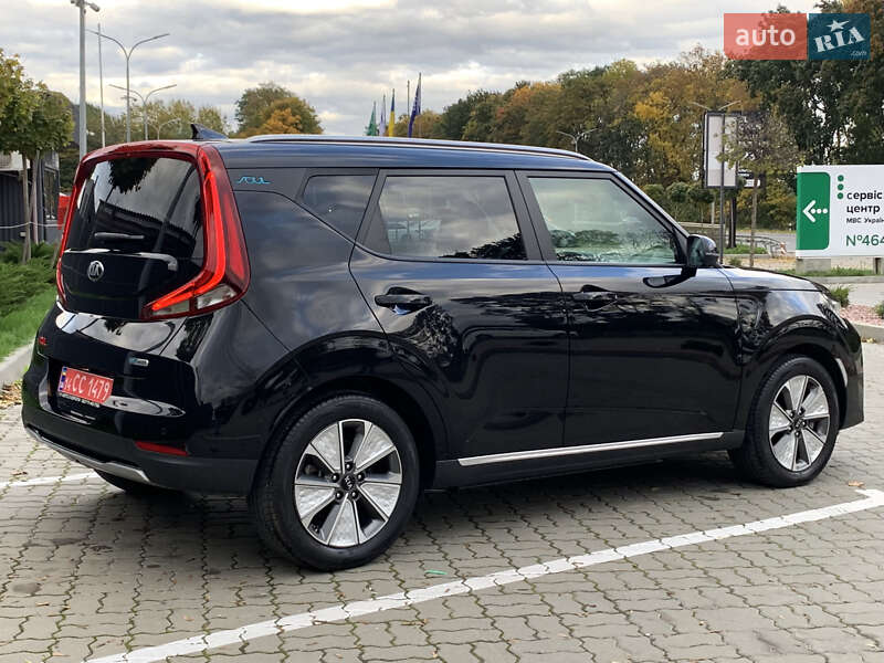 Внедорожник / Кроссовер Kia Soul EV 2021 в Львове