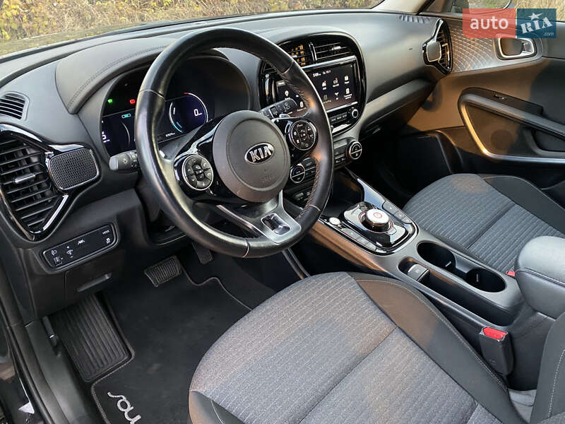 Внедорожник / Кроссовер Kia Soul EV 2021 в Львове