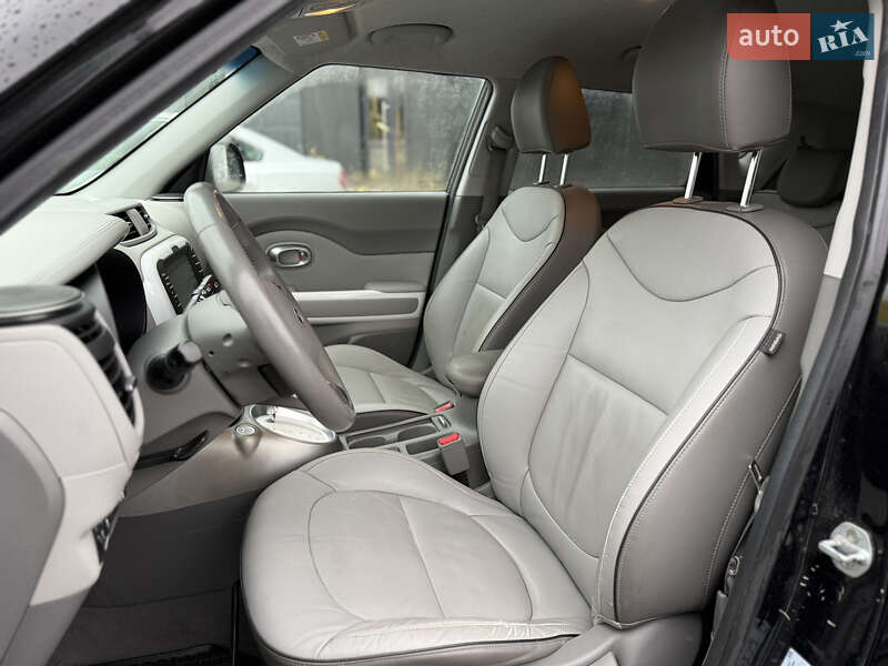 Внедорожник / Кроссовер Kia Soul EV 2018 в Городке