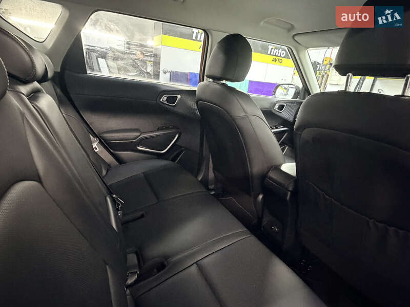 Позашляховик / Кросовер Kia Soul EV 2020 в Дрогобичі