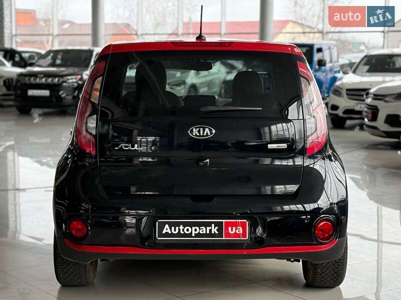 Внедорожник / Кроссовер Kia Soul EV 2015 в Одессе