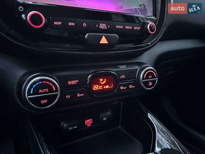 Позашляховик / Кросовер Kia Soul EV 2022 в Житомирі