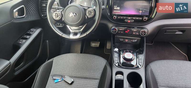 Внедорожник / Кроссовер Kia Soul EV 2019 в Ровно
