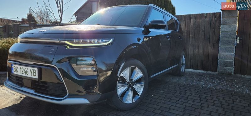 Внедорожник / Кроссовер Kia Soul EV 2019 в Ровно