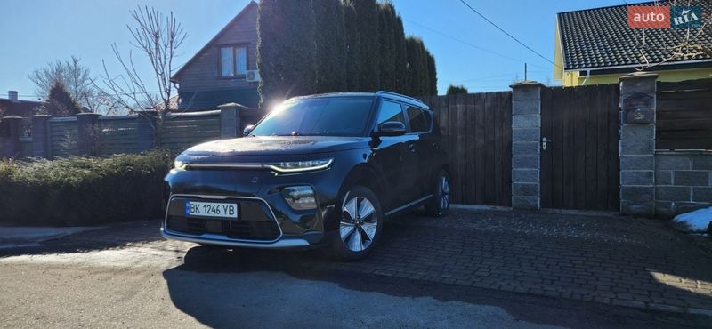 Внедорожник / Кроссовер Kia Soul EV 2019 в Ровно