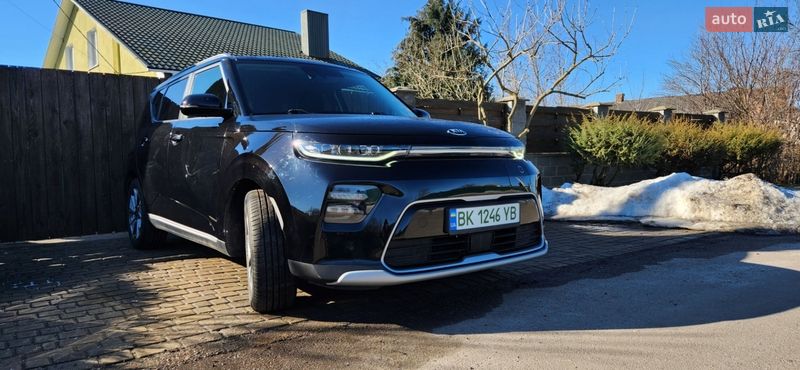 Внедорожник / Кроссовер Kia Soul EV 2019 в Ровно