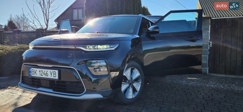 Внедорожник / Кроссовер Kia Soul EV 2019 в Ровно
