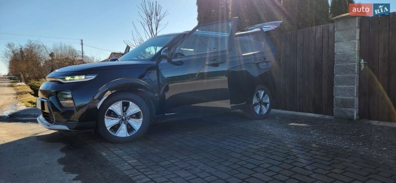 Внедорожник / Кроссовер Kia Soul EV 2019 в Ровно