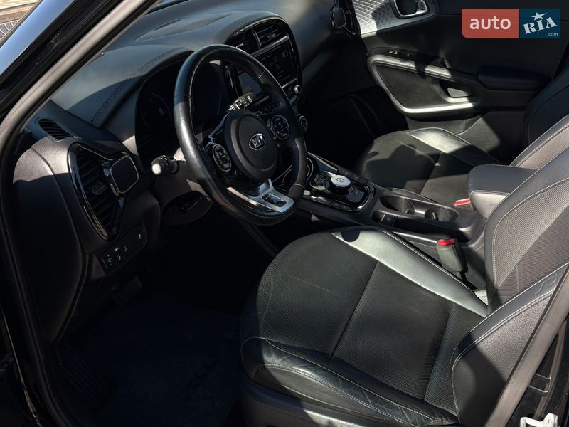 Внедорожник / Кроссовер Kia Soul EV 2019 в Ровно